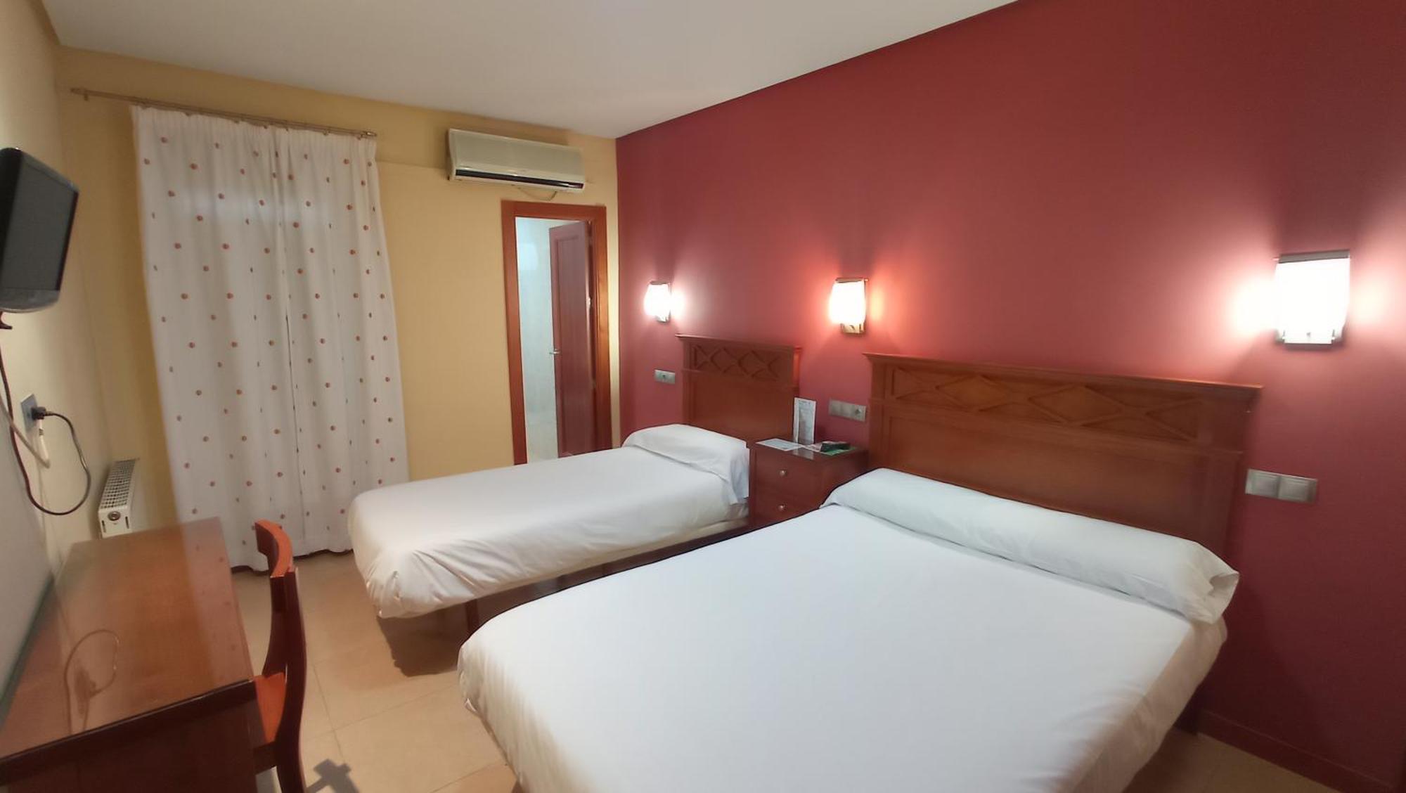 Pension Restaurante Casablanca Torreperogil Δωμάτιο φωτογραφία
