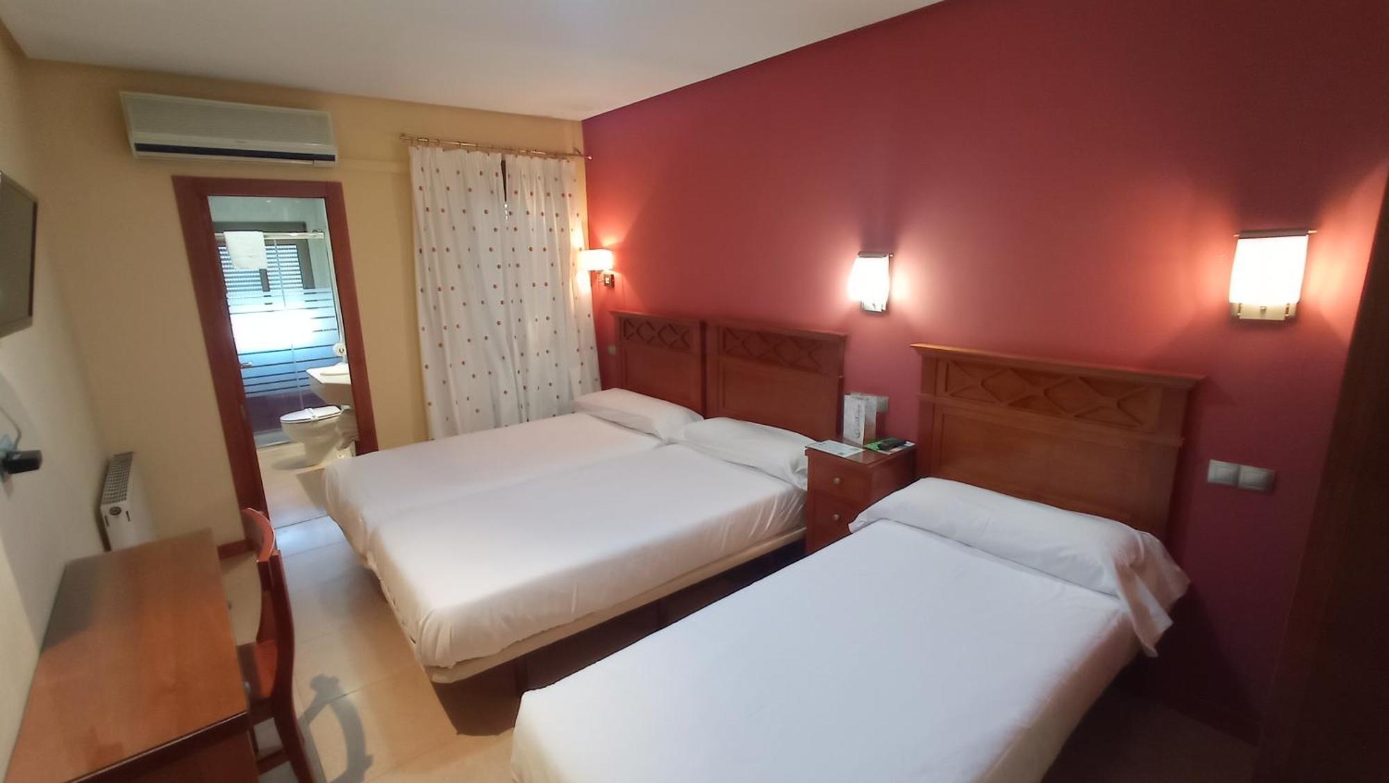 Pension Restaurante Casablanca Torreperogil Δωμάτιο φωτογραφία